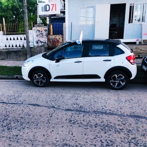Imagen 2 de 10 de Citroën C3 2021 1.6 Urban Trail Vti 115 Hp