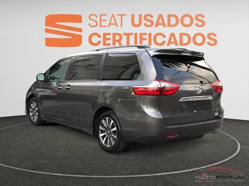 Toyota Sienna 3.5 Limited At