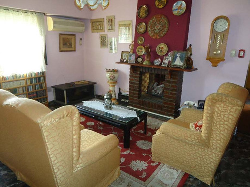Imagen 4 de 14 de Chalet En Venta En Ituzaingo Norte