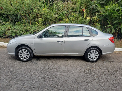 Renault Symbol 1.6 Expression 2011