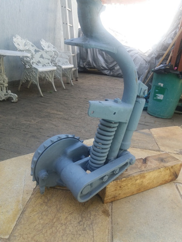 Vespa Antiga M3 E M4 Garfo E Suspencao Dianteira Original Ep (Usado)