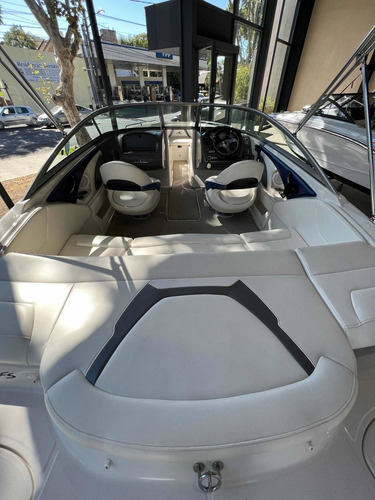 Lancha Monterey 204 Fs - Volvo Penta V8 - Santana Yachts