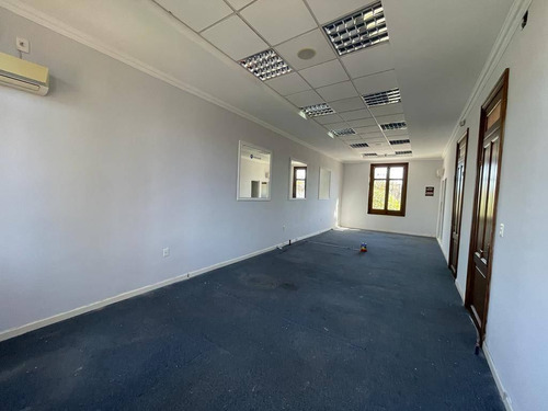 Venta Casa Con Renta Sobre Avenida 19 De Abril Usd 440000