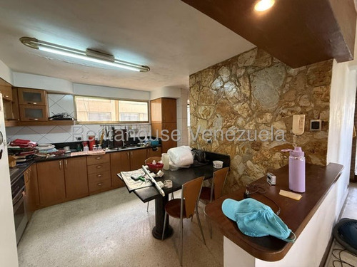 Fenomenal Pent House De Dos Niveles Ubicado En La Florida. Mls 25-23225