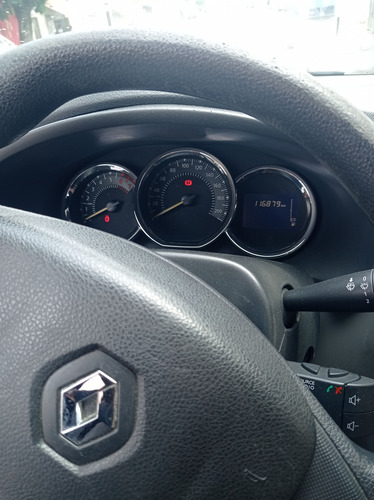 Renault Logan 1.0 16v Expression Hi-flex 4p