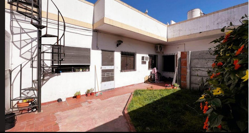 Ph Apto Credito  2 Dormitorios Espacio Verde  Parrilla  Terraza  Lavadero  En  Venta  Villa Gobernador Udaondo  6 Cuadras De Acceso Oeste  Vende