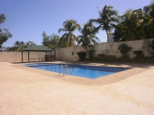 Imagen 11 de 13 de Apartamento En Venta Pampatar, Isla De Margarita