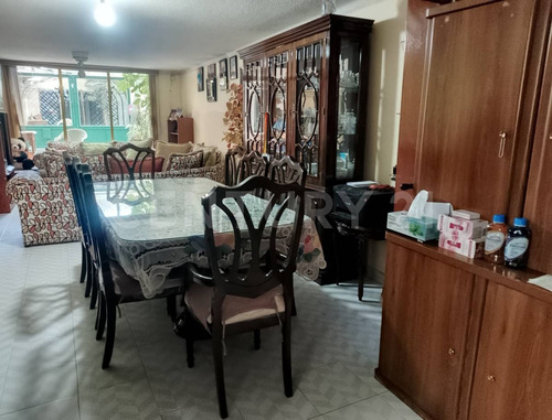 Casa En Venta En Ciudad Azteca 3a Sección