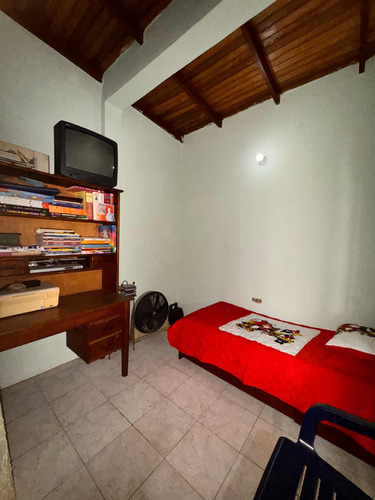 Casa + Terreno En Venta Arjona Mg252