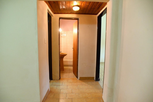 Imagen 17 de 30 de Casa 3 Ambientes Venta V Luzuriaga Parrilla Terraza Negocia