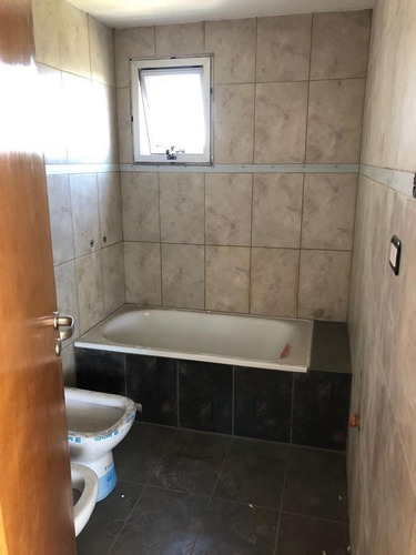 Imagen 14 de 16 de Departamento En Venta En La Plata Calle 32 E/8 Y 9 Dacal Bienes Raices