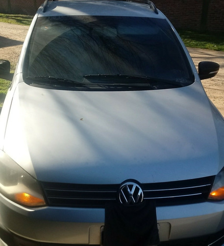 Imagen 2 de 8 de Volkswagen Suran 2012 1.6 Trendline 11b