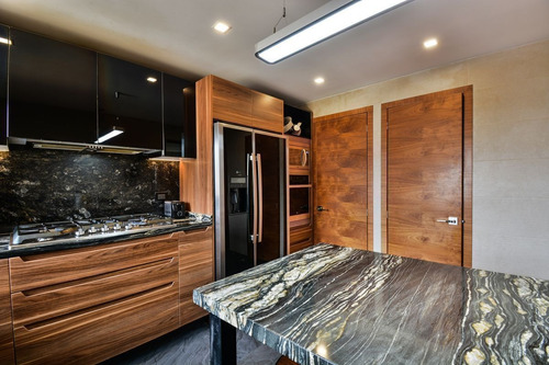 Imagen 10 de 27 de Casa En Venta Calle Cerrada, Exclusiva Zona Residencial, Lom