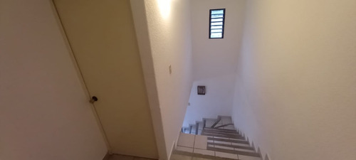 Imagen 8 de 18 de Casa Geo En Chipitlan Con 3 Rec, Balcon, Cocina Con Barra, Area De Lavado