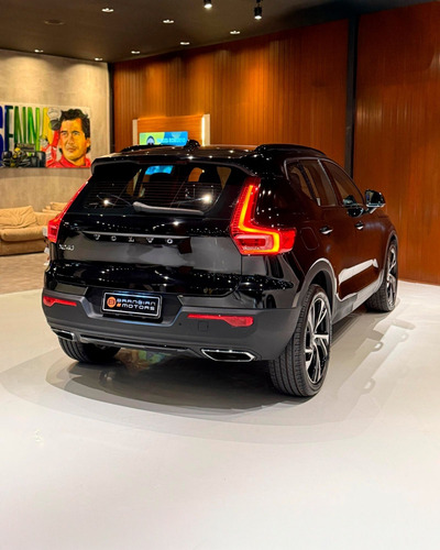 Volvo XC40 XC 40 T-5 R-DESIGN 2.0 252cv AWD