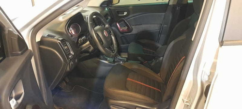 Imagem 6 de 14 de Fiat Toro 1.8 16v Evo Flex Freedom At6 2019