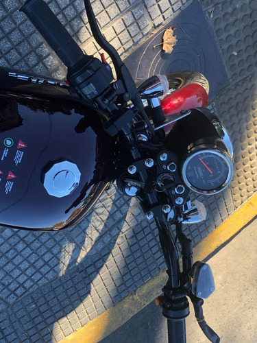 Imagen 3 de 15 de Zanella Ceccato 150 Retro Cafe Racer Bobber Vintage