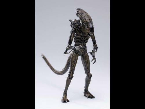 Alien Figures 1/18 Scale Alien Warrior Brown Exclusive