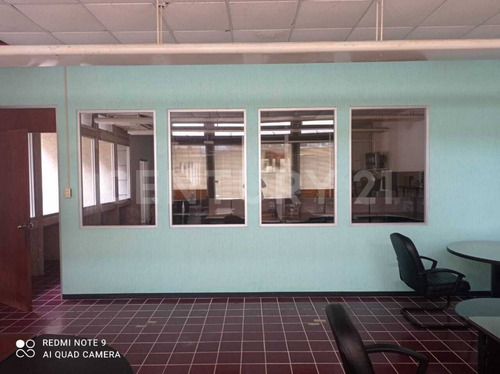 Imagen 25 de 30 de Se Vende Edificio Centrico Ideal Para Oficinas