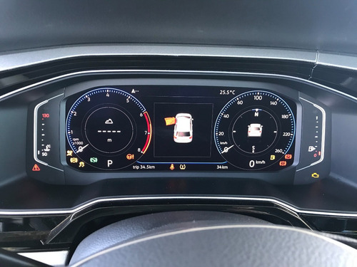 Volkswagen Polo 1.6 Msi Highline At 13