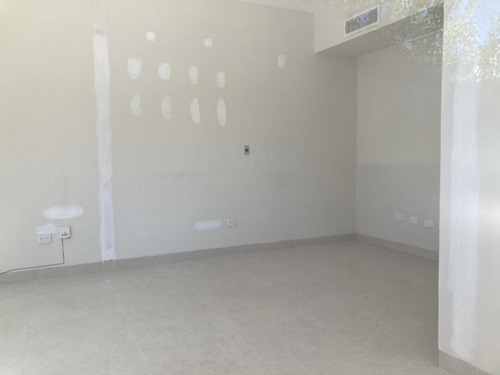 Imagen 3 de 12 de Local Comercial En Renta Torreon Centro