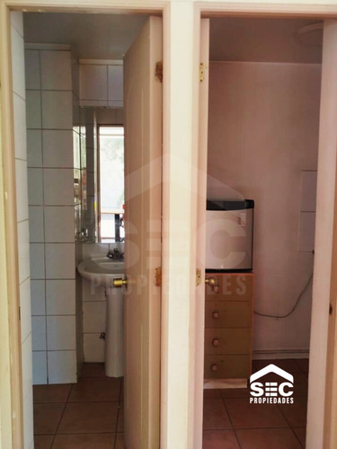 Vendo Departamento A 1/2 Cuadra De Achs Salud Santiago