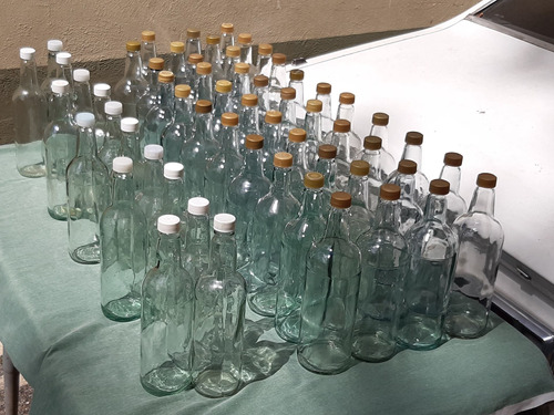  Botellas De Vidrio Recicladas! De 1 Litro Y 0.70, Con Tapa 