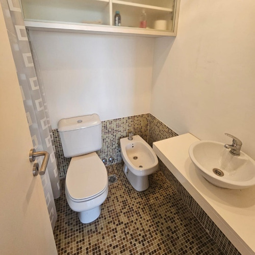 Piso En Venta En San Martín Con 2 Cocheras Cubiertas