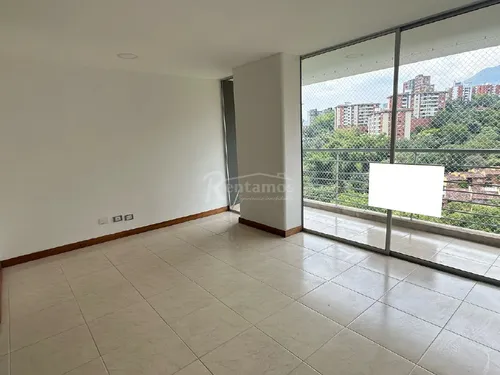 Apartamento En Arriendo En Cumbres. Cod A776085