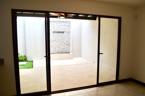 Imagen 10 de 30 de Casa En Alquiler En Santo Domingo, Heredia. Condominio Avenir.
