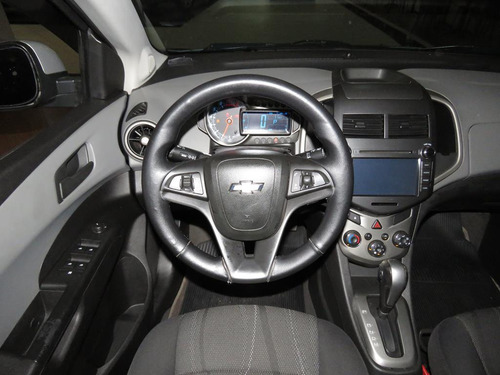 Chevrolet Sonic Hatch 1.6 Lt Flex Aut Completo C/ Multimídia