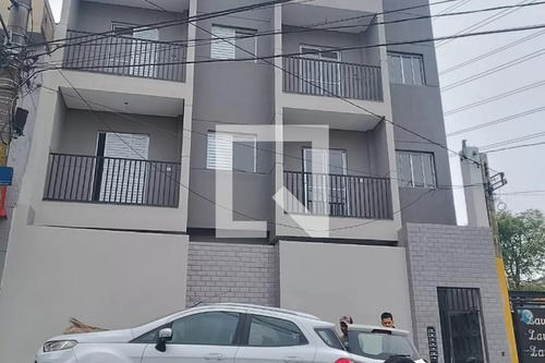 Apartamento Para Alugar Com 50m², 2 Quartos- Excelente Localização