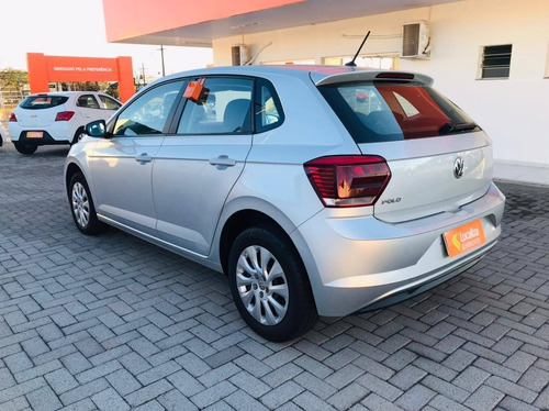 Imagem 5 de 11 de Volkswagen Polo 1.0 Mpi Total Flex Manual