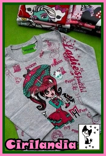 2 Remeras Talle 8 Mangas Largas High Monster Y Kitty Nena