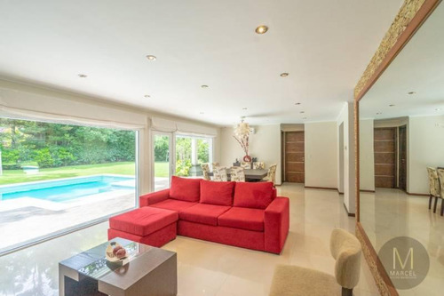 Casa En Venta 5 Ambientes Pinamar Alamos