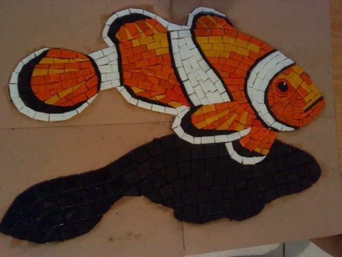 Imagen 6 de 6 de Figura Mosaico Pez Payaso Nemo De 50 Cms.para Alberca