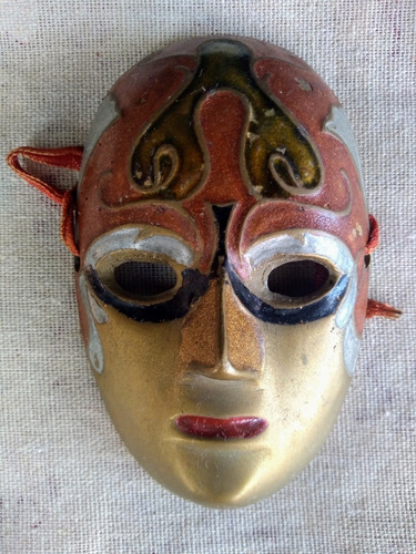 Máscara Antigua De Bronce Decorada