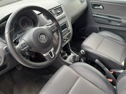 Volkswagen Suran 1.6 Highline 11d Cuero
