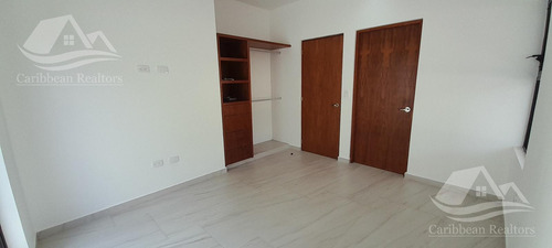 Casa En Venta En Residencial Via Cumbres