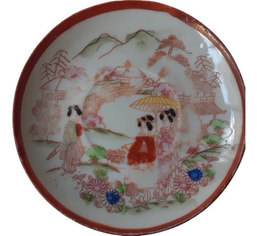 Platito De Porcelana Japonesa  Paisaje  Pintado A Mano 