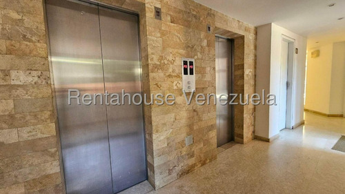 Apartamento Remodelado En Alquiler El Rosal De 73,26 Mtrs2 Pd