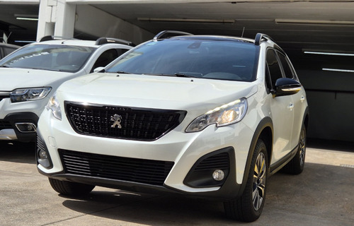 Peugeot 2008 1.6 Feline Tip