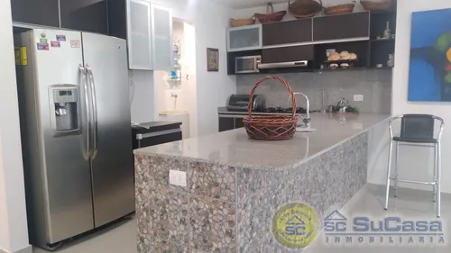 Excelente Vista Panorámica No Te Quedes Con Las Ganas De Vivir Una Nueva Experiencia Se El Primero En Arrendaar Esta Propiedad Cod. 27080