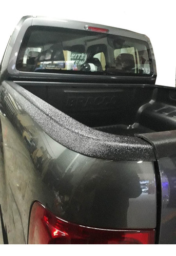 Imagen 2 de 5 de Lomo Cobertor Lateral Y Porton De Caja Toyota Hilux 16/19 X3
