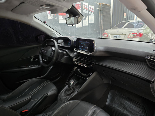 Peugeot 208 1.6 Feline Tiptronic