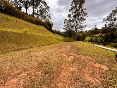 Lote y casalote en venta