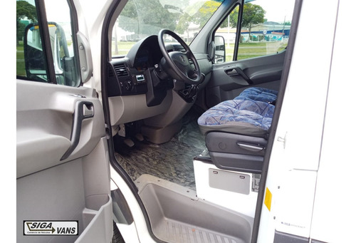 Imagem 12 de 14 de Sprinter 2.2 Van 415 Cdi Teto Alto Diesel 3p Manu 2013/2013