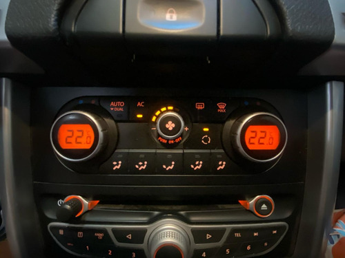 Renault Koleos 2.5 Dynamique 4x4 Mt