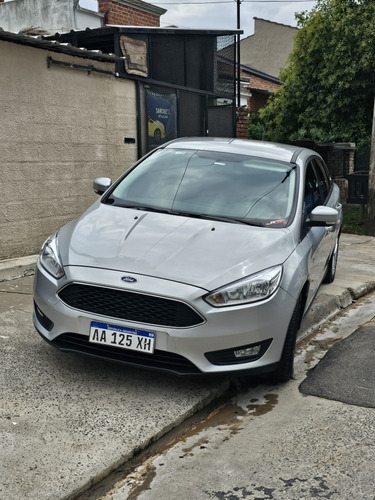 Ford Focus III 1.6 Sedan S