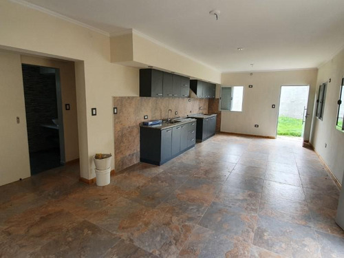 Imagen 4 de 19 de Amplia Y Moderna Casa En El Corazon Del Quinto Cuartel - Gran Terreno Y Calidad Constructiva !
